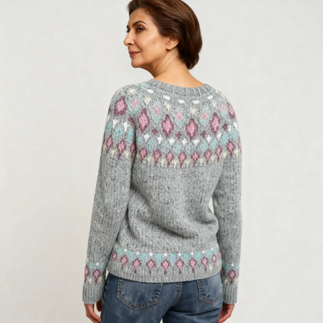 תמר מצב | סוודר רך וקלאסי