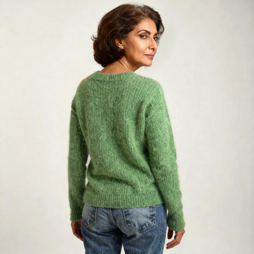 תמר מצב | סוודר נעים וקלאסי