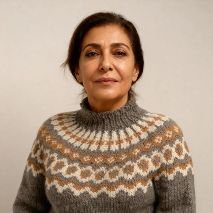 תמר מצב | סוודר נעים וקלאסי