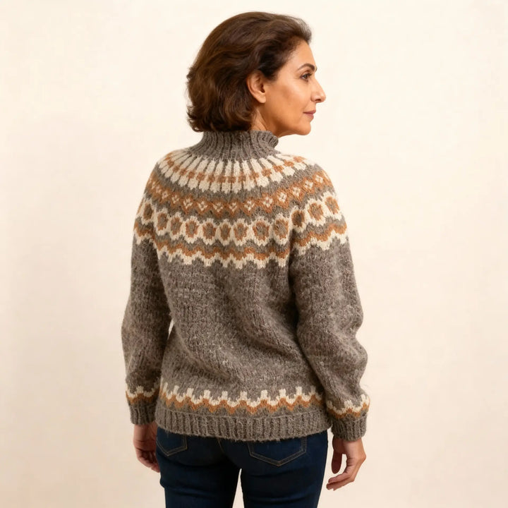 תמר מצב | סוודר נעים וקלאסי