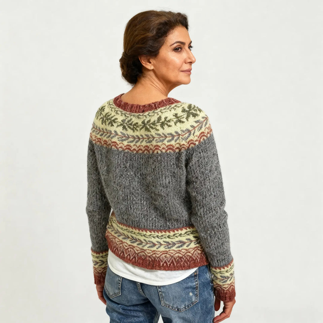 תמר מצב | סוודר נעים וקלאסי