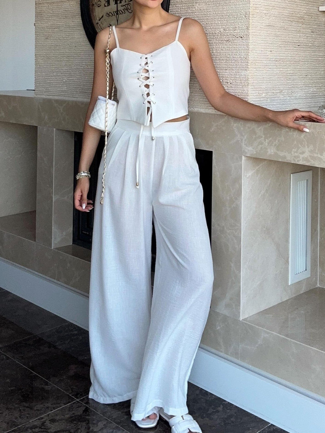 Two-Piece Set: Tie-Front Camisole in Linen Blend