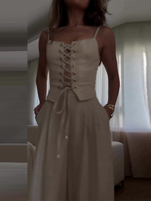 Two-Piece Set: Tie-Front Camisole in Linen Blend