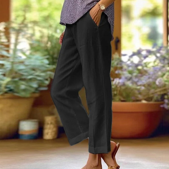 Relaxed Fit Solid Color Casual Trousers