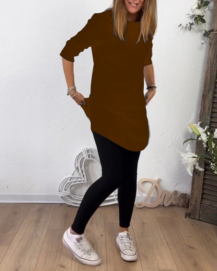 טופ באורך בינוני עם צווארון עגול