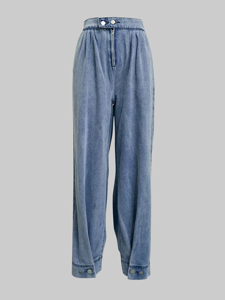 Relaxed Fit Solid Color Zippered Jean Knickerbockers