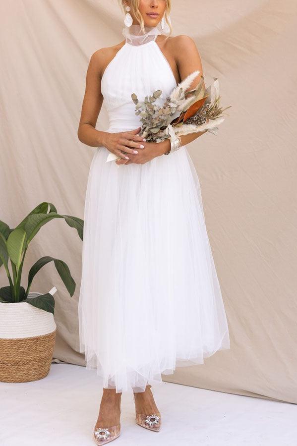 Enchanting Tulle Halter Maxi Dress with Gathered Detailing