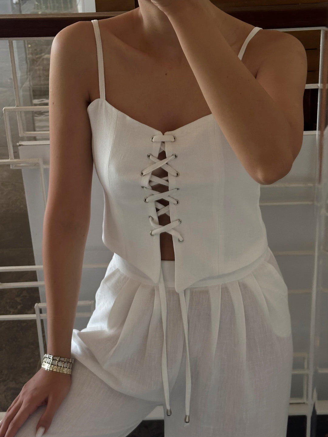 Two-Piece Set: Tie-Front Camisole in Linen Blend