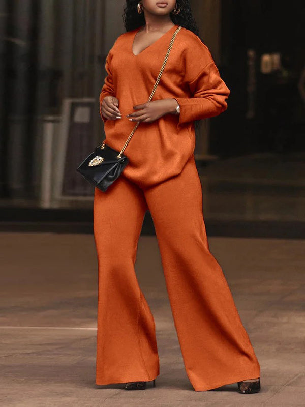 V-Neck Pullover with Long Sleeves in Solid Colors