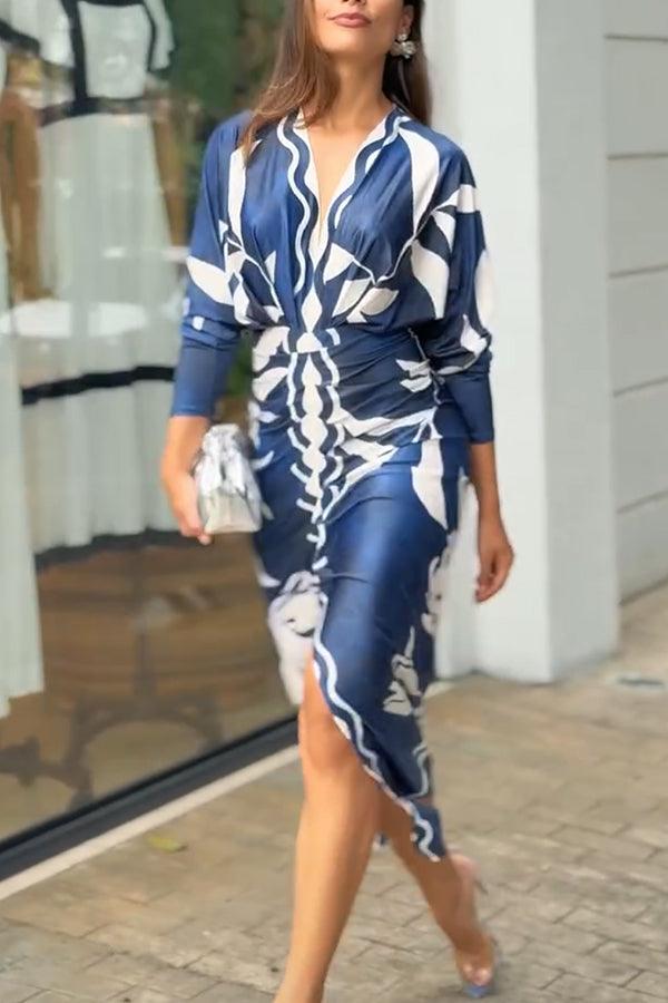 Distinctive Print Long Sleeve Ruched Midi Dress with Slit