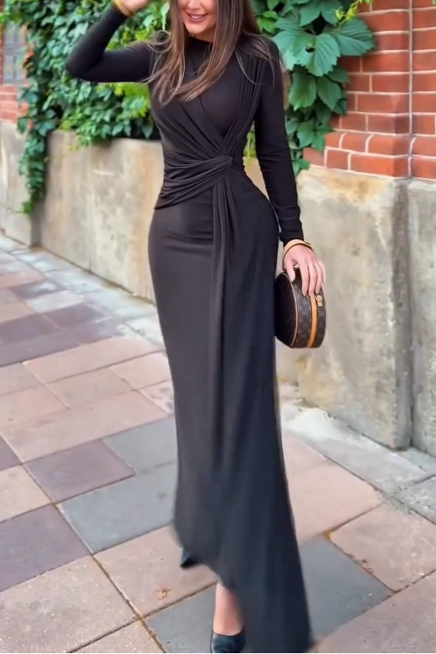 Chic Black Pleated Maxi Dress with Waist Detail