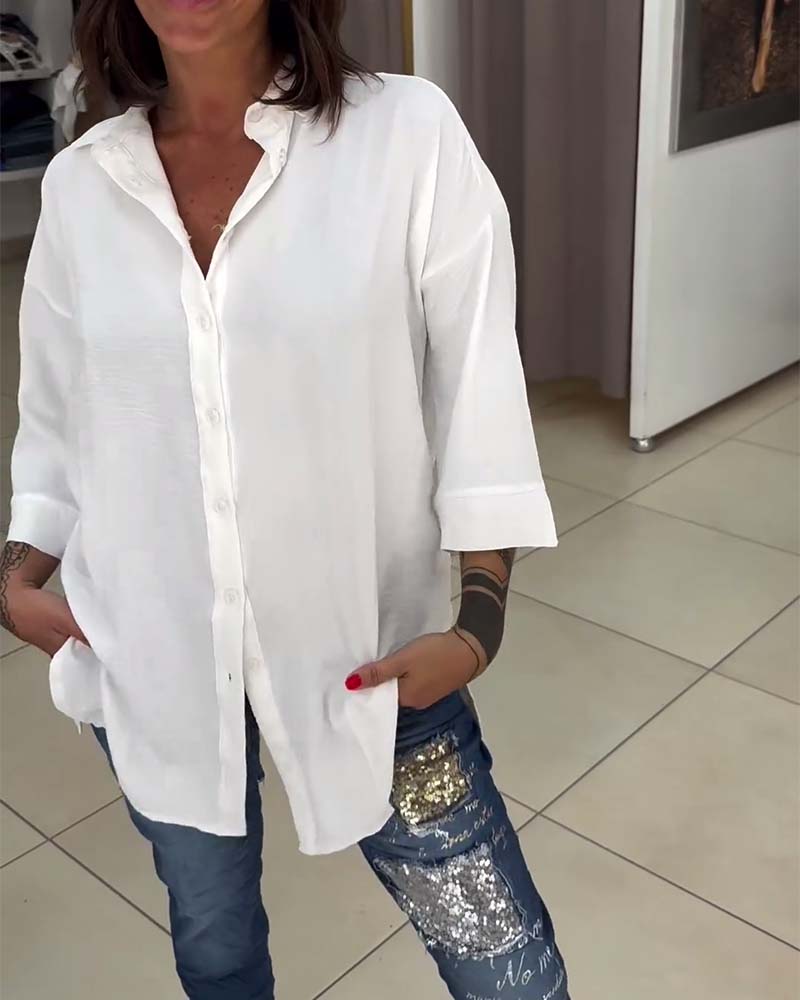 חולצה מכופתרת בצבע אחיד עם צווארון
