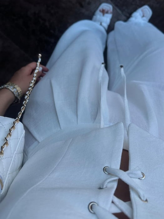 Two-Piece Set: Tie-Front Camisole in Linen Blend