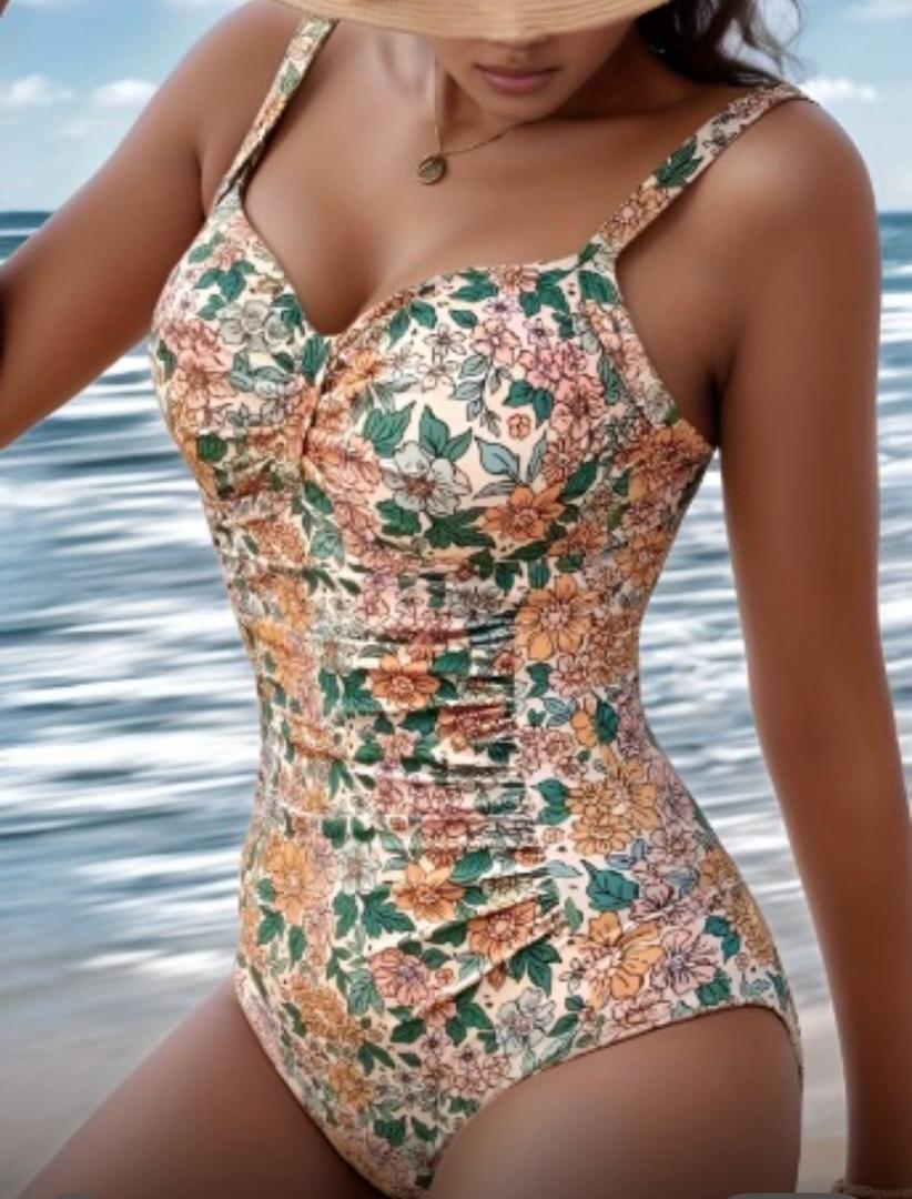 Wendy - Floral Pattern Halter Neck Swimsuit