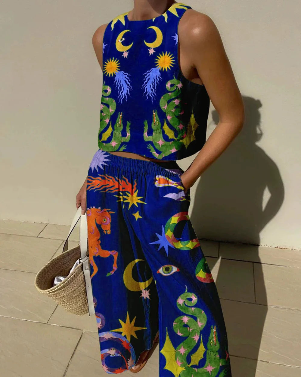 סט גופייה מודפסת ייחודית ומכנסיים עם כיסים מותניים אלסטיים