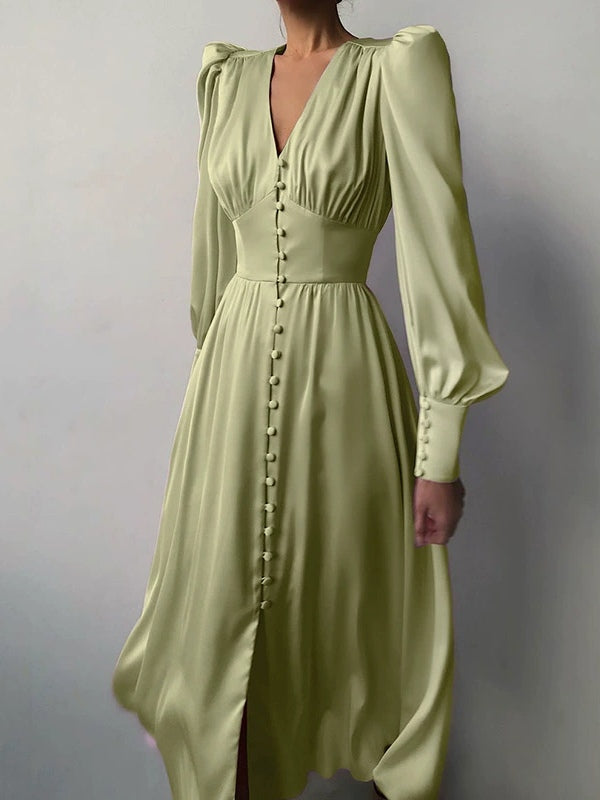 שמלת מידי עם צווארון וי מסאטן ושרוולי בלון