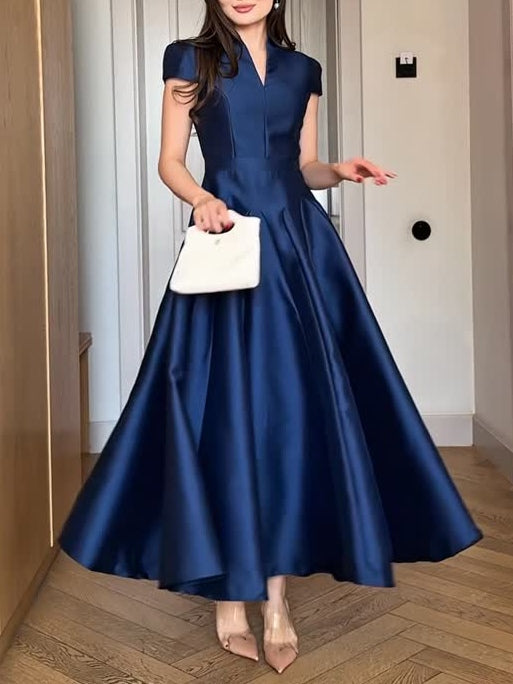 Chic Dark Blue V-Neck Maxi Dress