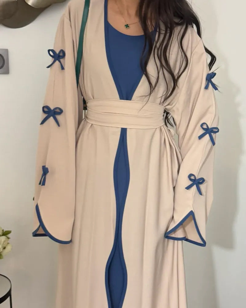 דואו קרדיגן ושמלה עם עיטורי פפיון שיקיים