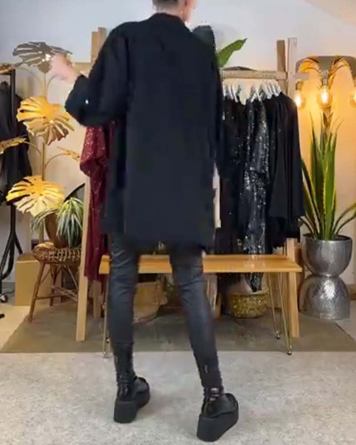 חולצה נינוחה בגזרה רחבה עם גזרה רגילה, כיסים ונצנצים
