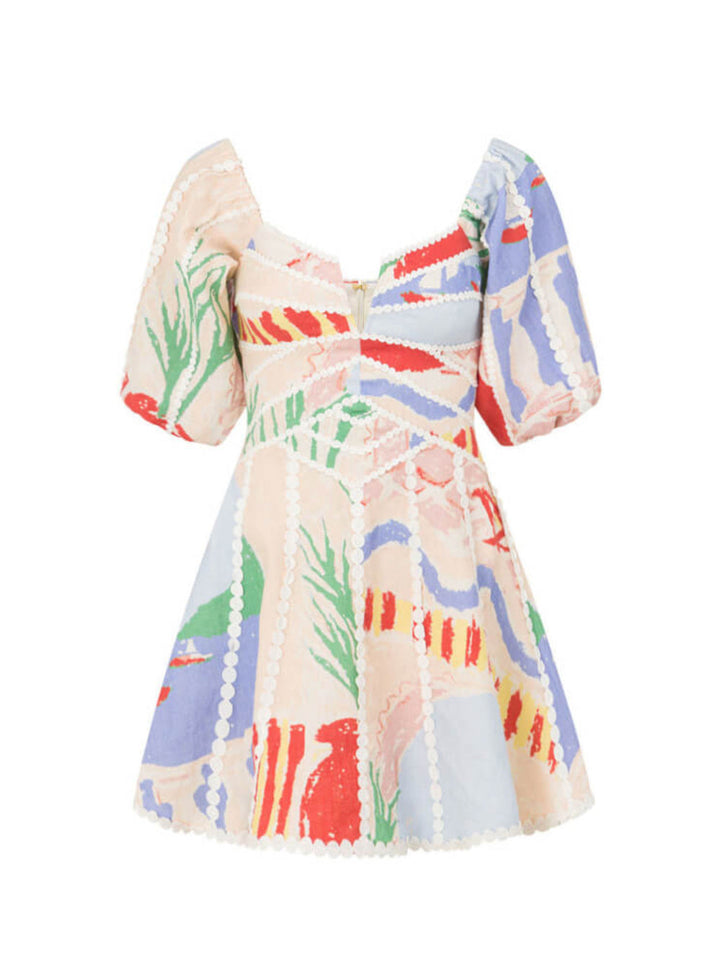 שמלת מיני פרחונית שיקית עם הדפס גרפיטי וטוויסט מודרני