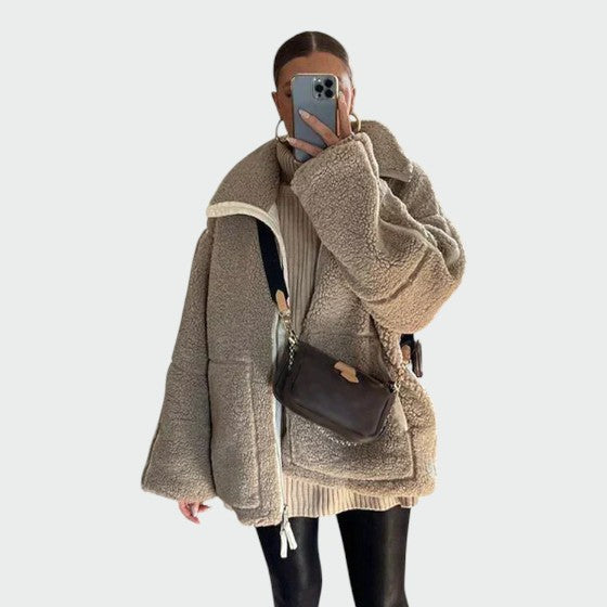 Olivia - Cozy Oversized Plush Coat
